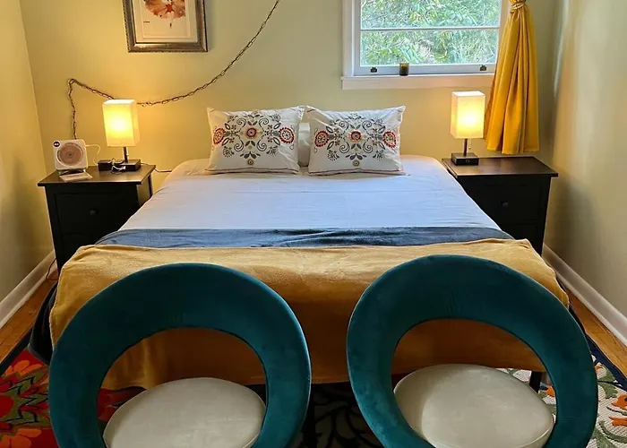 Happy Haven W Hottub, Gym, & Hammocks In West Avl