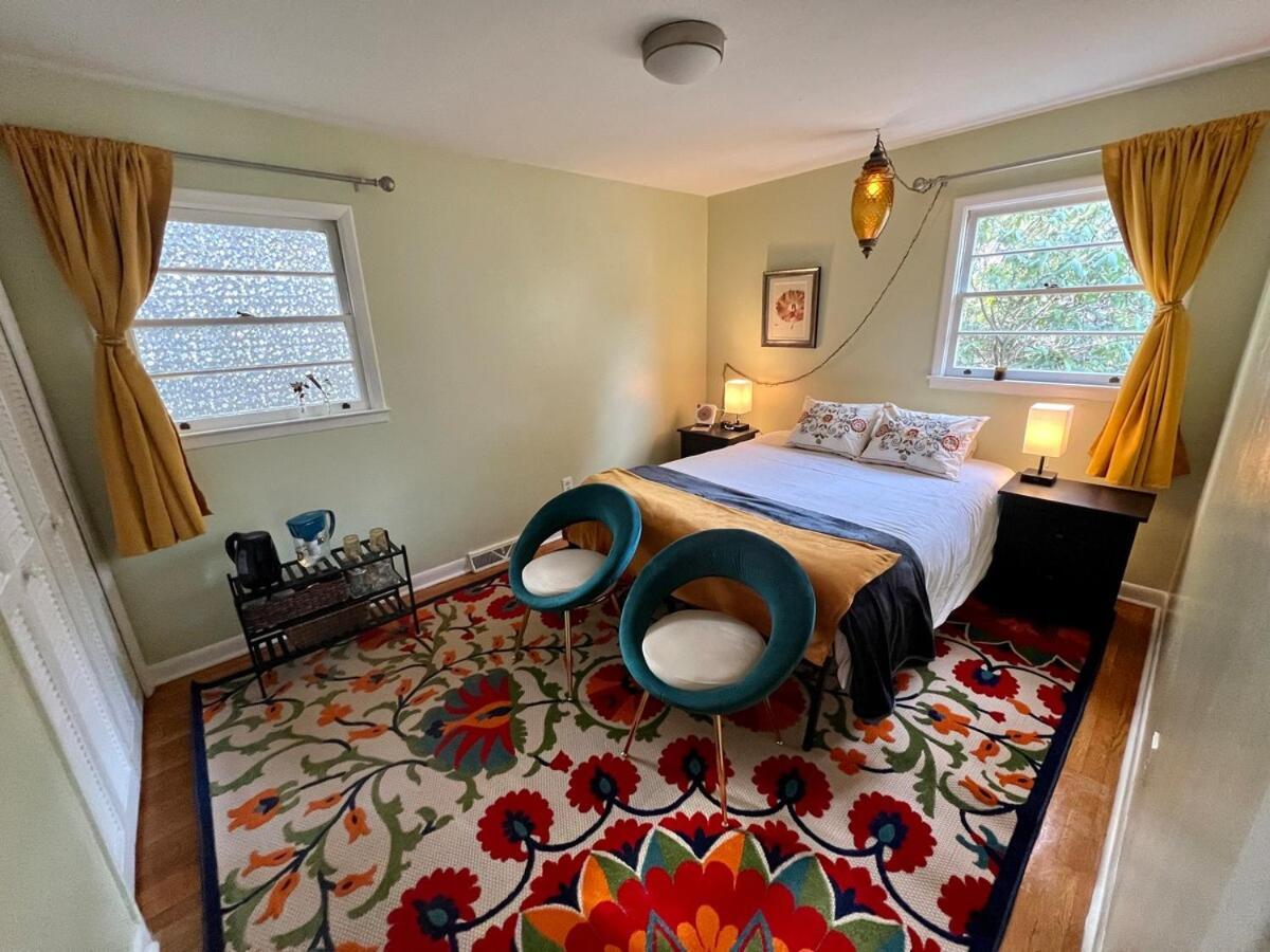 Happy Haven W Hottub, Gym, & Hammocks In West Avl Asheville